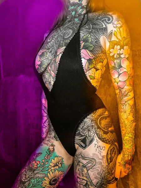 ⚠️⏰ CLAIM 50% OFF MY ONLYFANS for my next 10 subscribers⏰⚠️ come see all my tattoos and give me the attention I deserve 🥲🥺 link in bio 😌😏 by alirawright