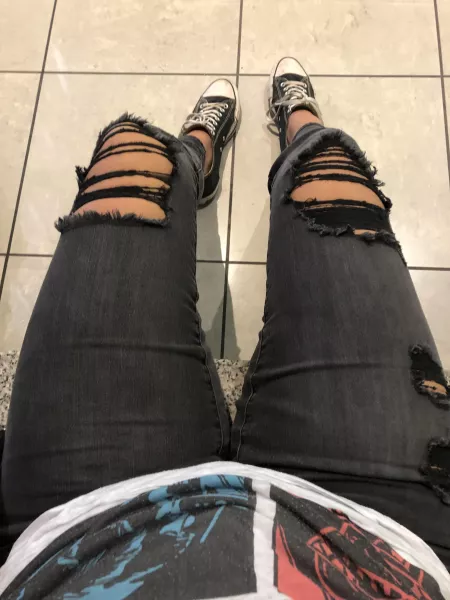 Classic🖤 by Outrageous_Dinner197