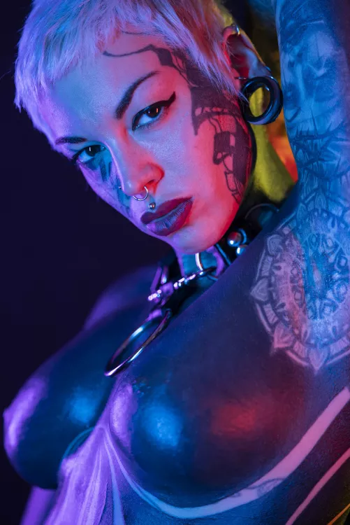 Classic ‘I will ruin u’ gaze by Fleshcakezz