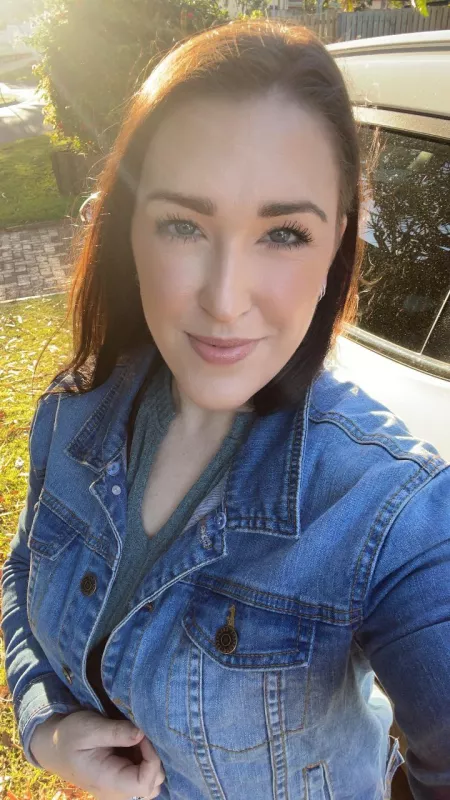 Classic Tuesday Aussie joke: I thought I saw your name on a loaf of bread today but when I got closer it actually said thick cut. by just-claire