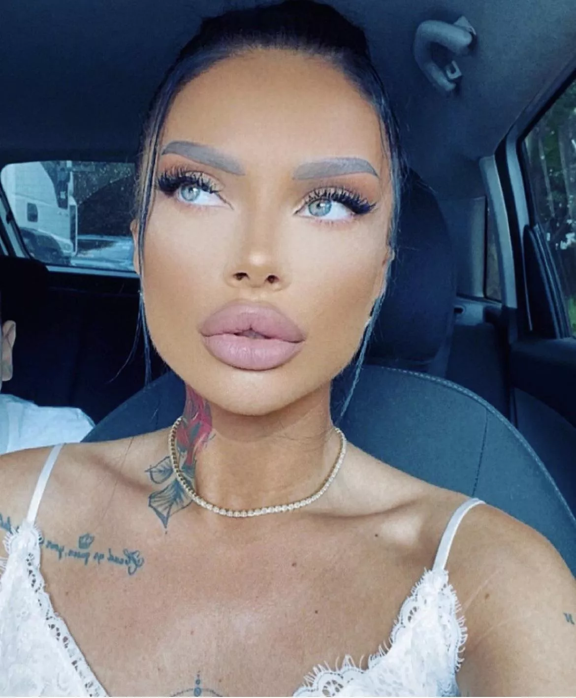 Claudia posted by Money666666