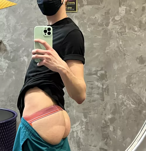 Cleaned the mirror just for this