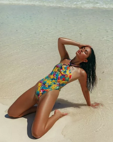 Clear water by altbubblr