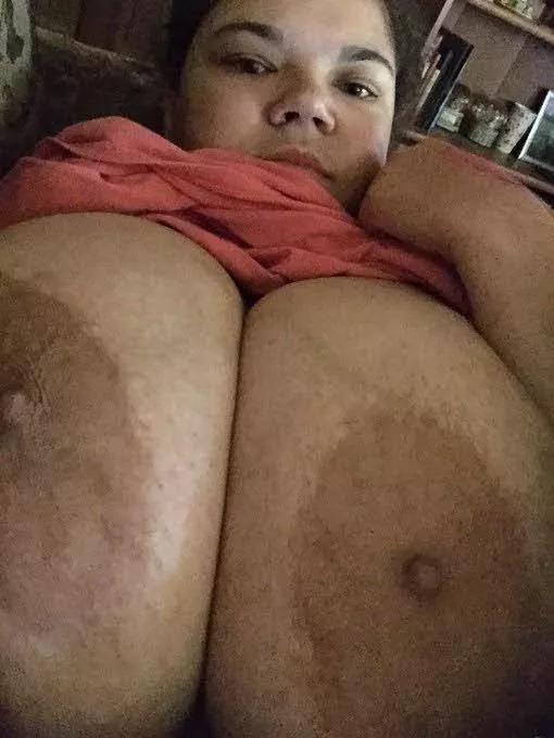 Clearly 👑👑👑👑👑🙌🙌🙌🙌🙌🎯🎯🎯🎯🎯 posted by areolajunkie