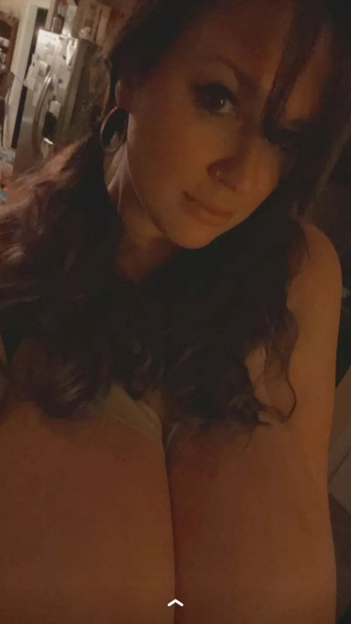 Cleavage when she was tipsy posted by homieyouweird