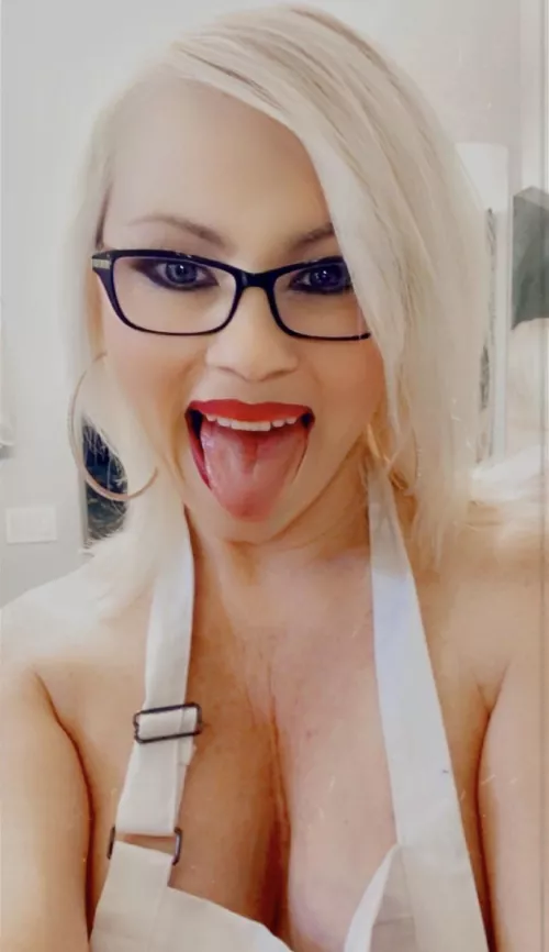 Close up by hotnh115