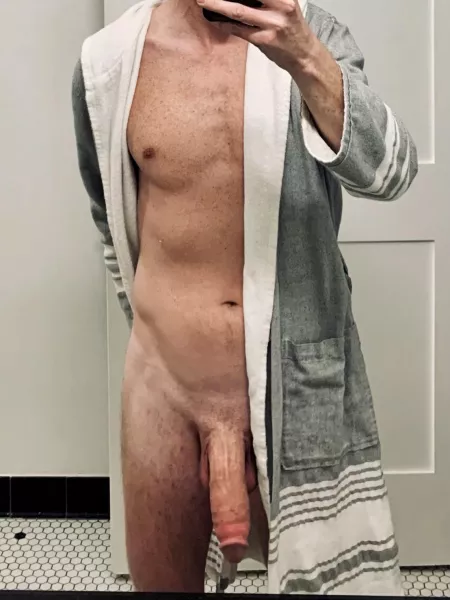 Closed robes are overrated. by stmr