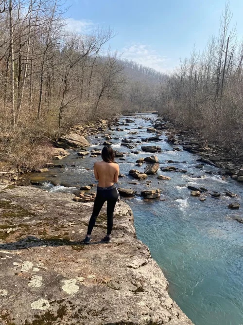 Clothes aren’t meant for the wild by CuteeAssaButton