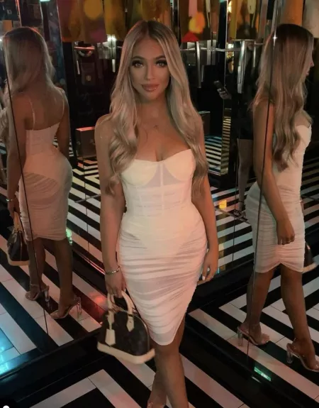 Clubbing by round_plastic