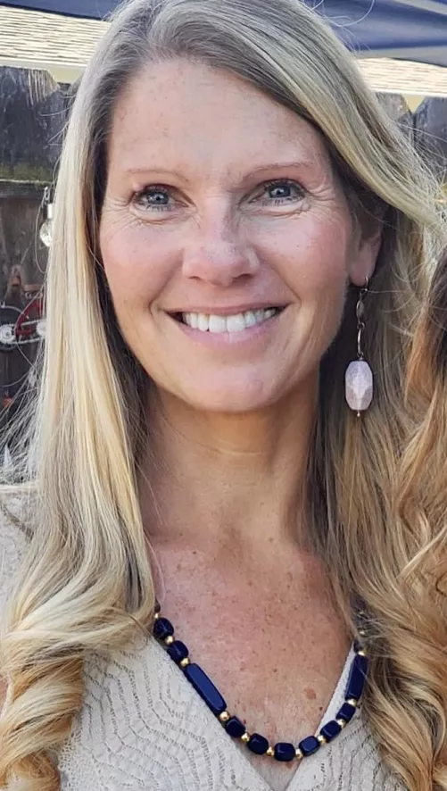 Cock my beautiful 60 year old aunt. Send tributes to my kik: Johnn20021 by Johnn20021