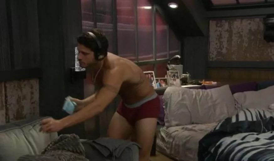 Cody in underwear posted by gayjourney