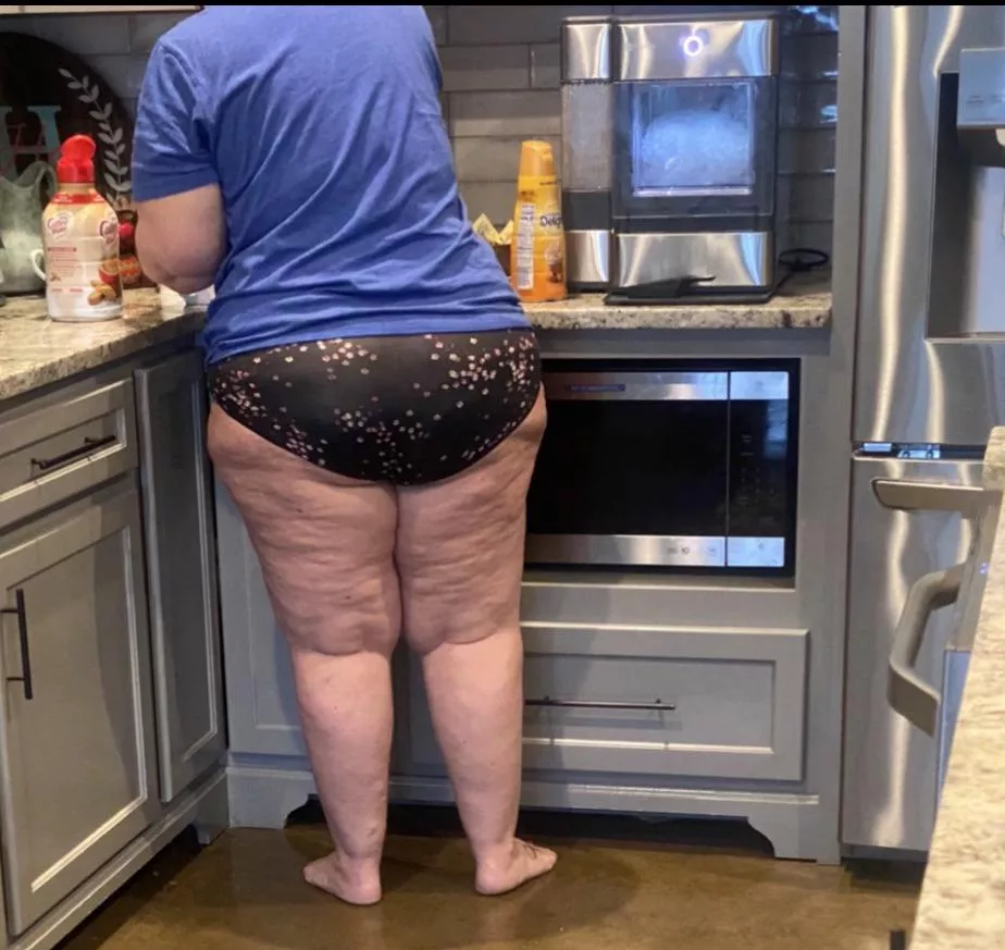 Coffee anyone? posted by lovinbiggals