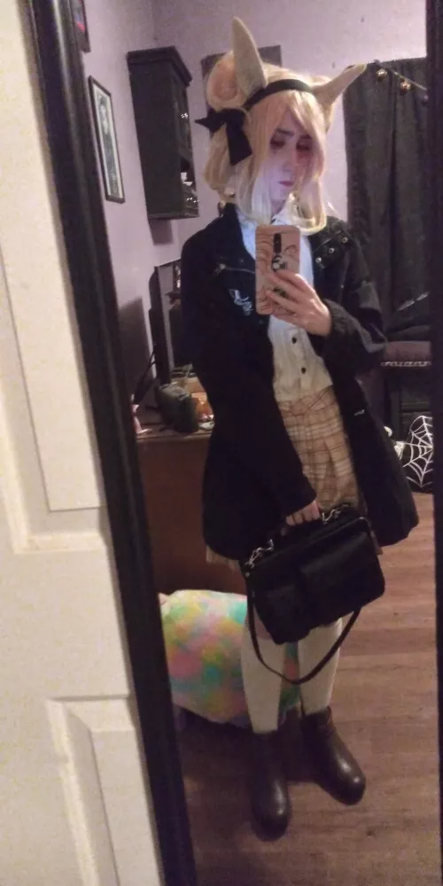 Coffee date? ☕ by pixie-kun