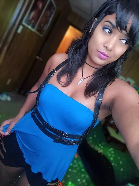 Coffee or tea? 🧐 by Sindielyn