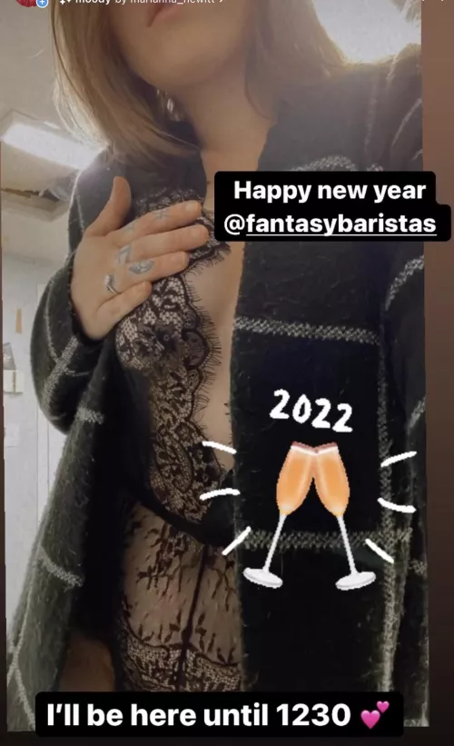 @coffeedreaminPNW Samantha is at fantasy sat and sun morning 🌞💕 by CoffeeDreaminPNW