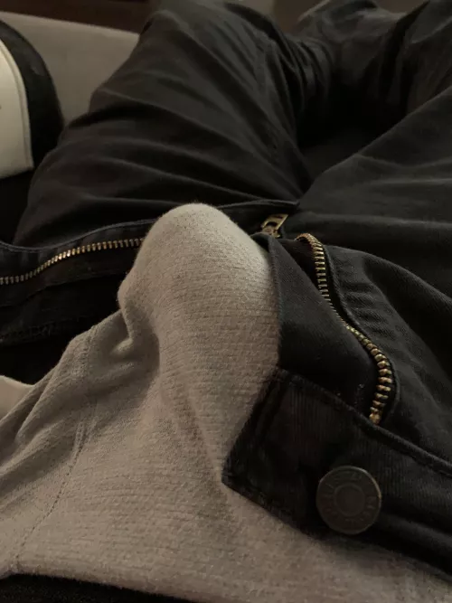 Cold boy by niceynightnice