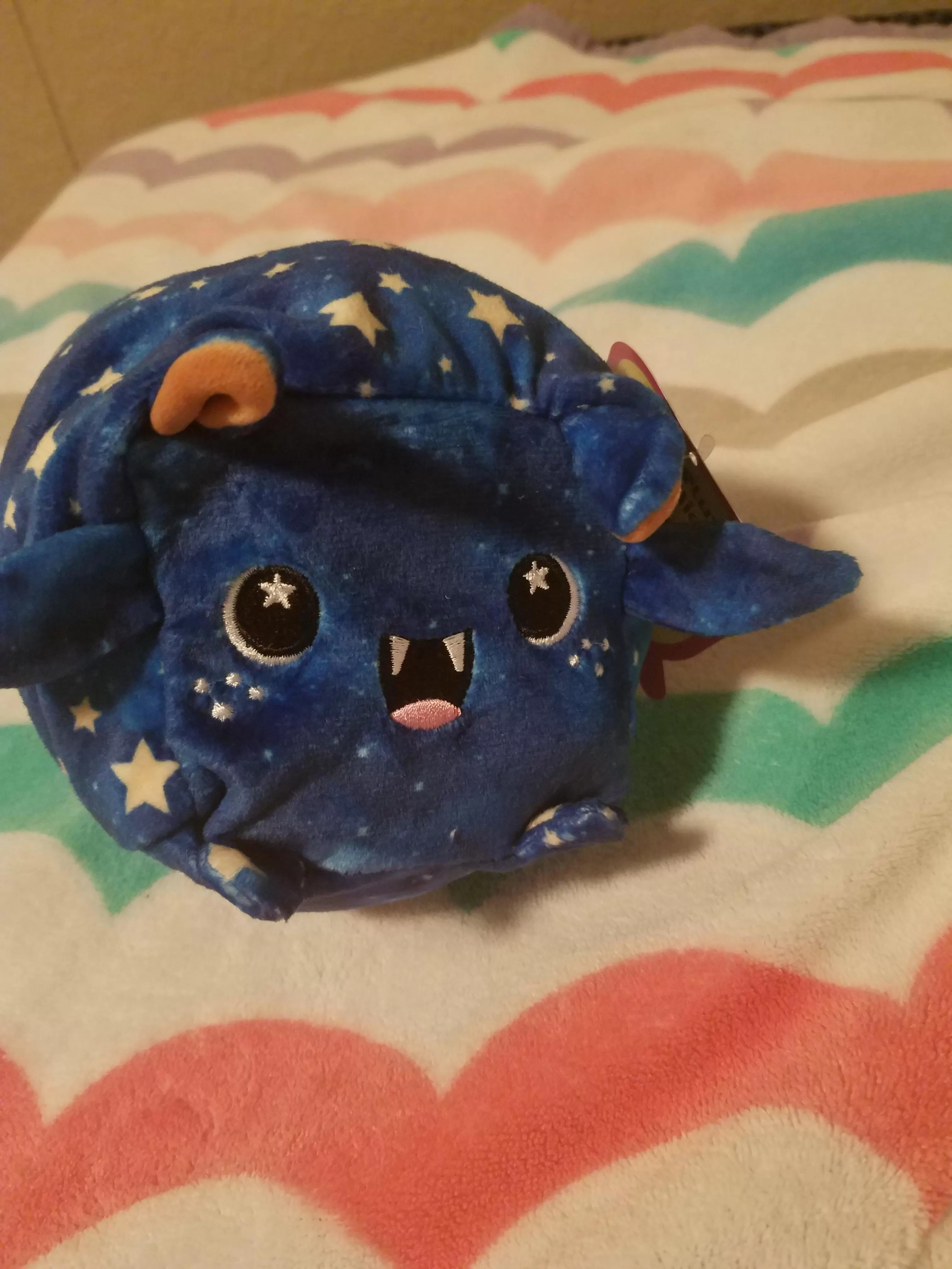 collecting plush babies should be a sport at this point. this cutie is orion 🌠 posted by ms-sparkle