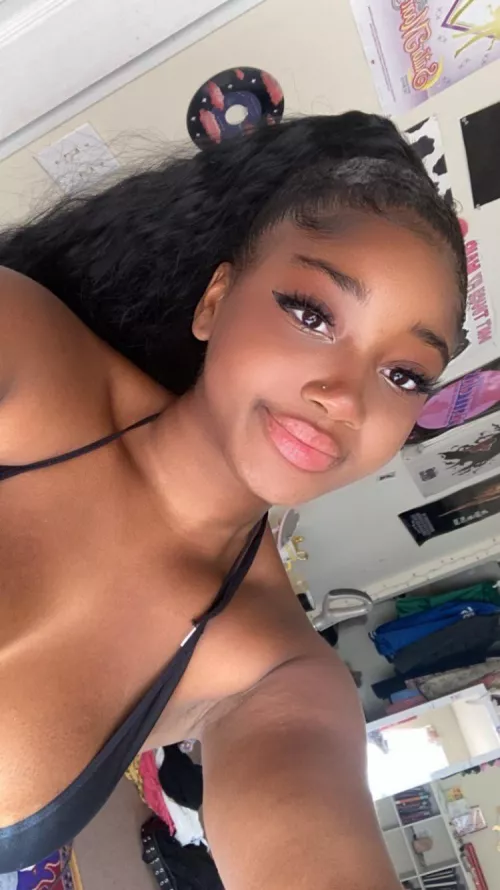 College cutie :) by realifesiren