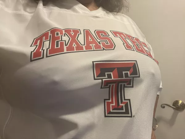 College football started!! Want to be on my team? by beautifulbrowngirl19