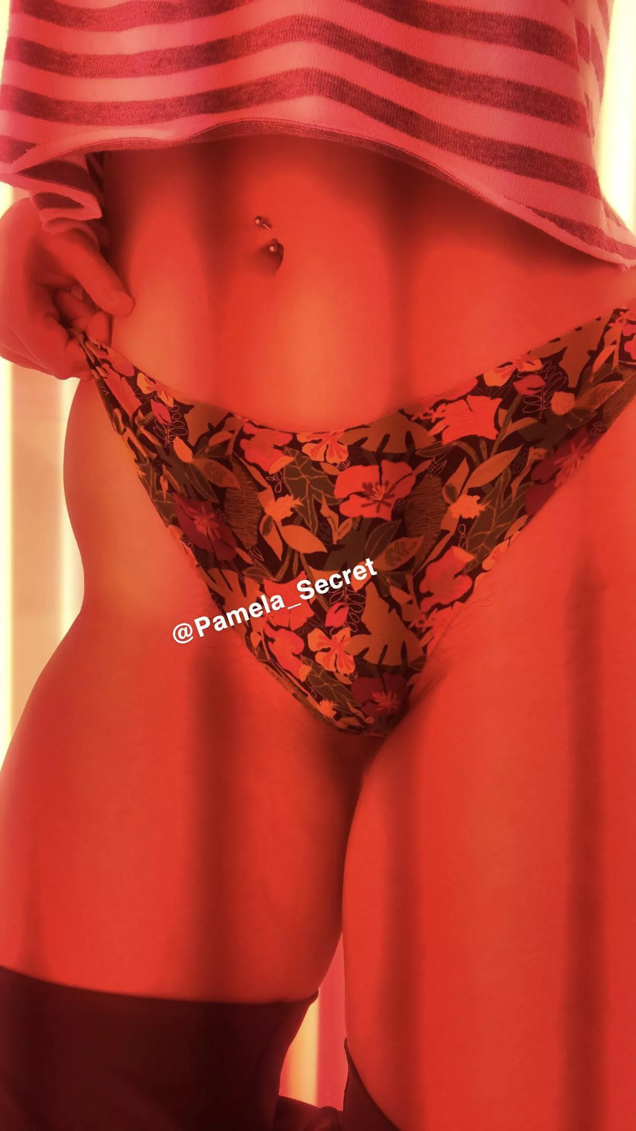 COLLEGE PUSSY JUICE!! Want to taste what’s in my panties?? [selling] my nasty panties for $30 each, other physical items, as well as pics and vids 😘 [kik] me @Pamela_Secret [USA] [21] [blonde] [athlete] posted by Pamela_secret