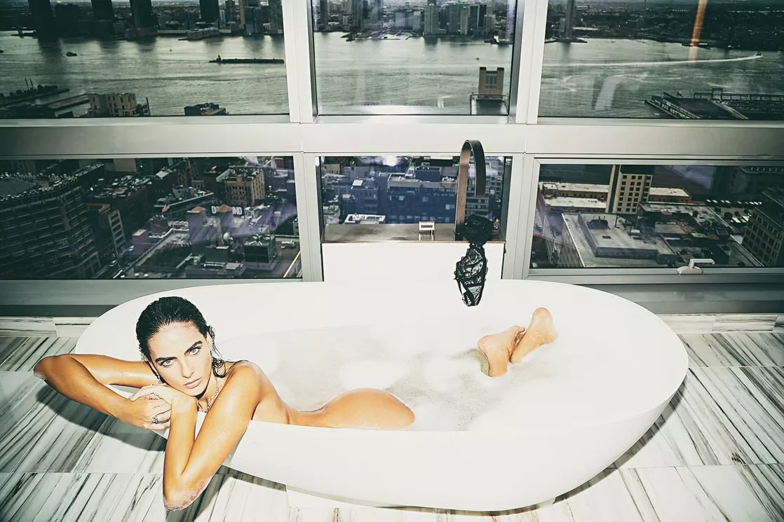 [Colombia] Daniela Botero posted by erdeebee