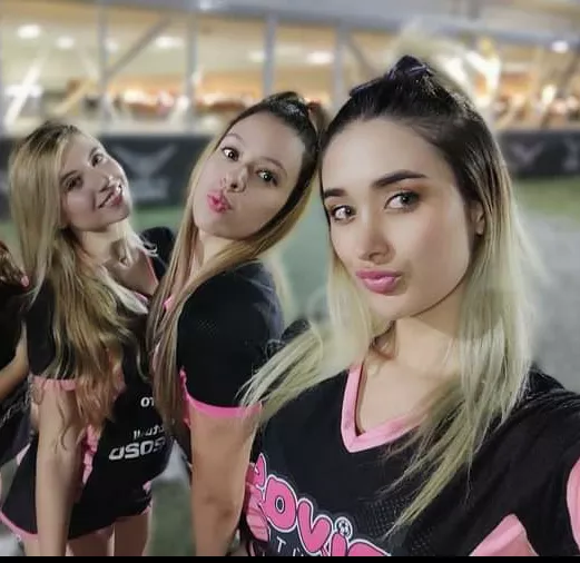 Colombian futbol gals posted by Chaturbater1