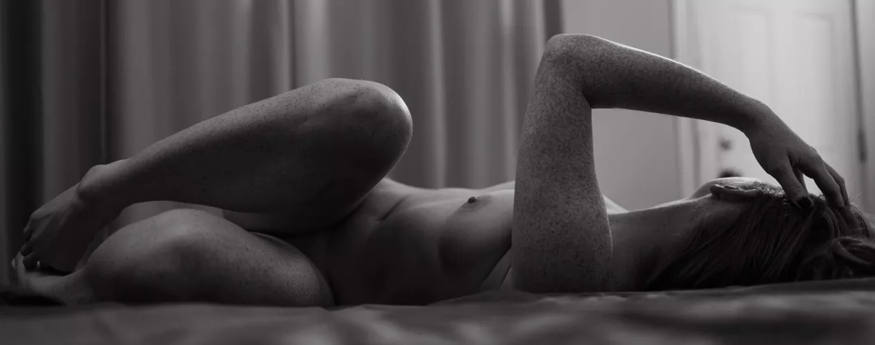 Colorless, casual, & coy. by frecksfordays