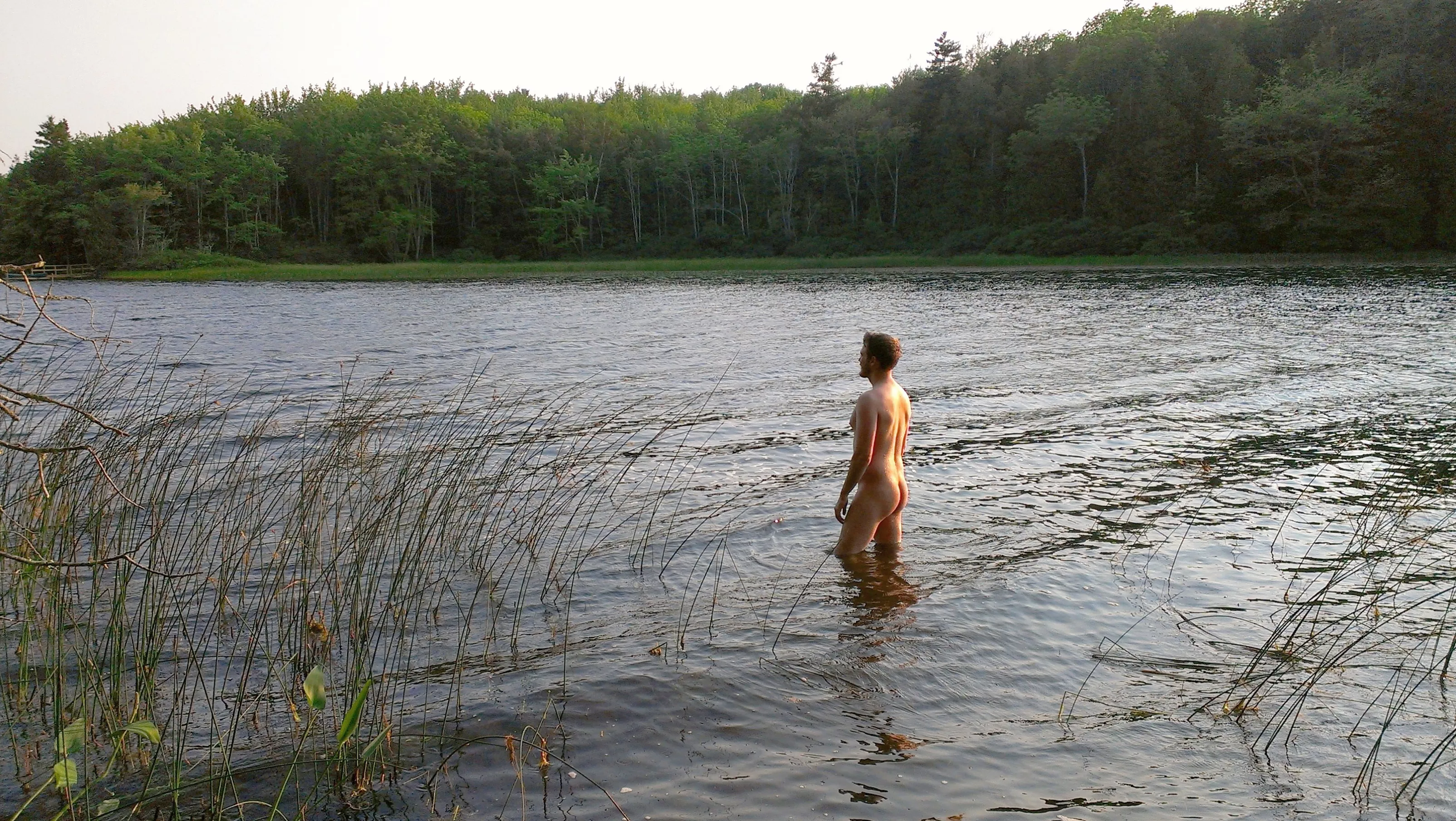 Come and join me, the water is fine posted by ExhibitionistScience