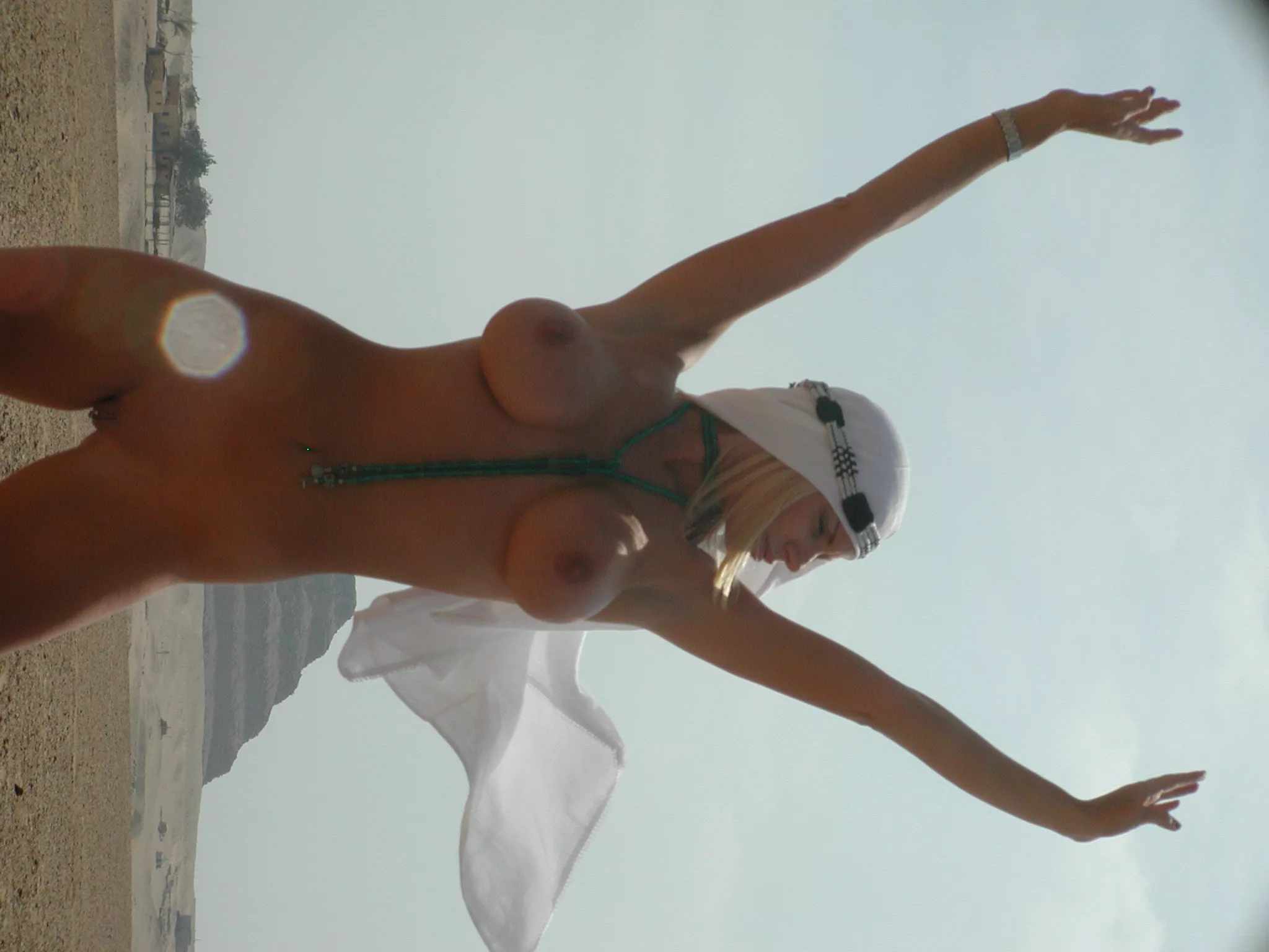 Come and play with me posted by MissBrittanyAndrews