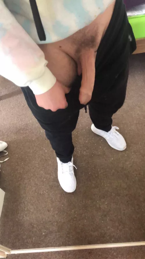 Come and unwrap your gift 😅 by oliveoildick69