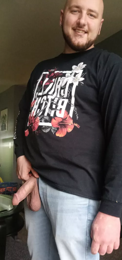 Come cuddle me. by Drew_bare