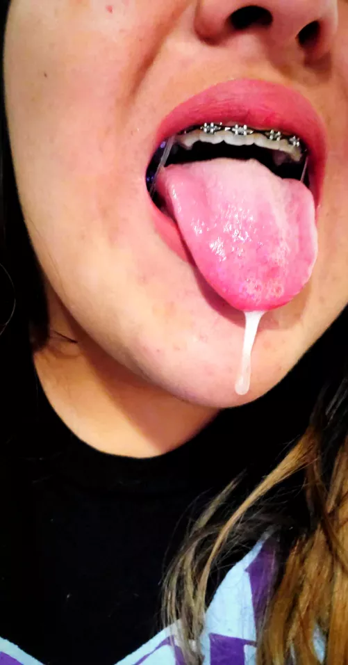 Come dom me and show me who's boss :3 by Lunas_Fantasy2