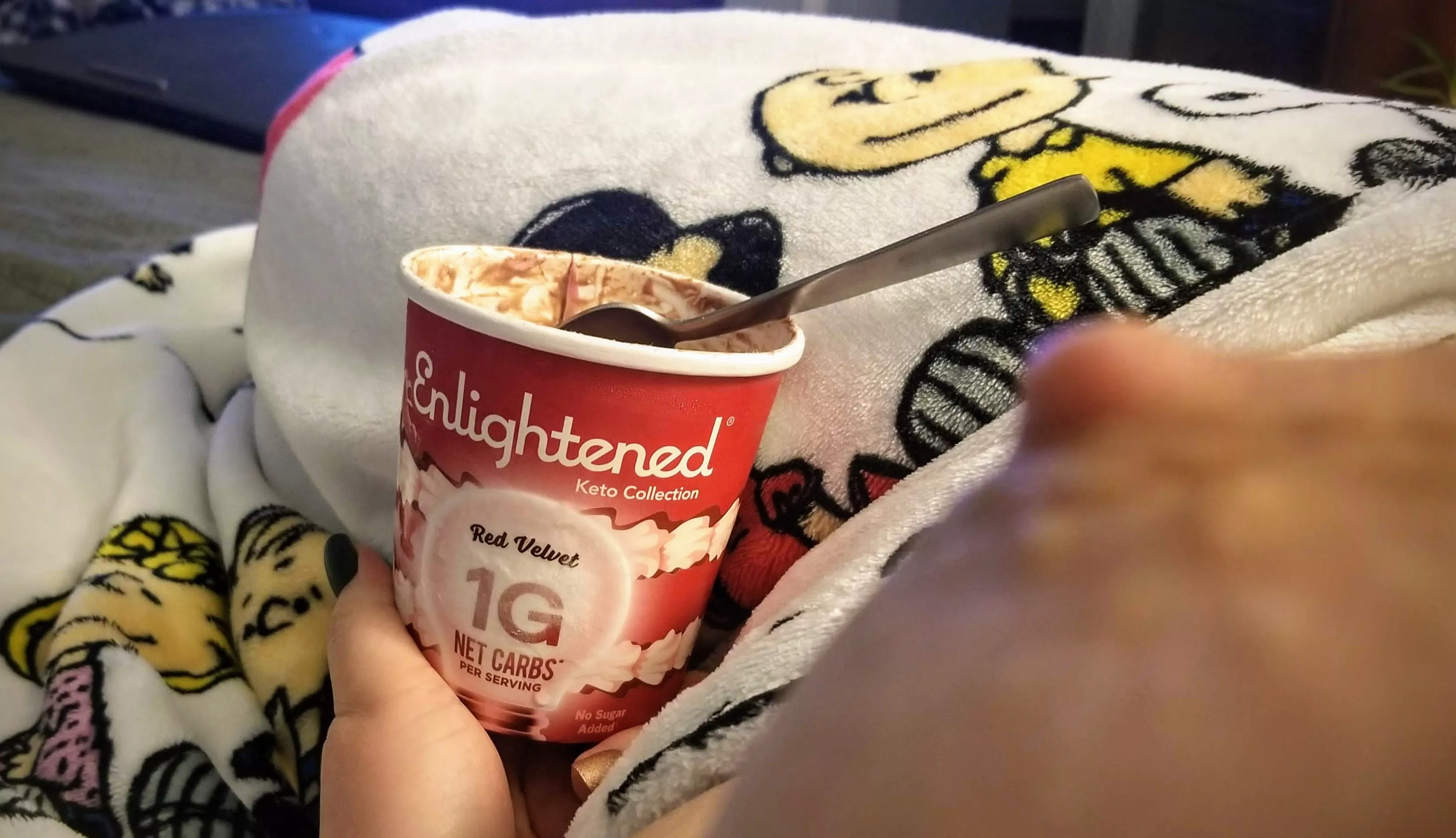 Come eat ice cream with me naked 🤤 [f] posted by ashlibecks