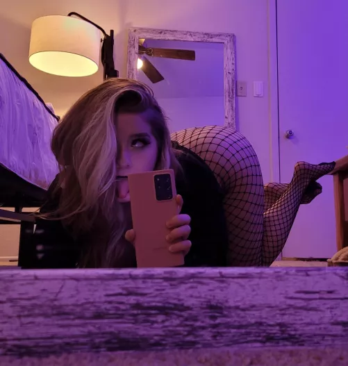 Come fill my mouth and tear my fishnets off me by TheMissChan