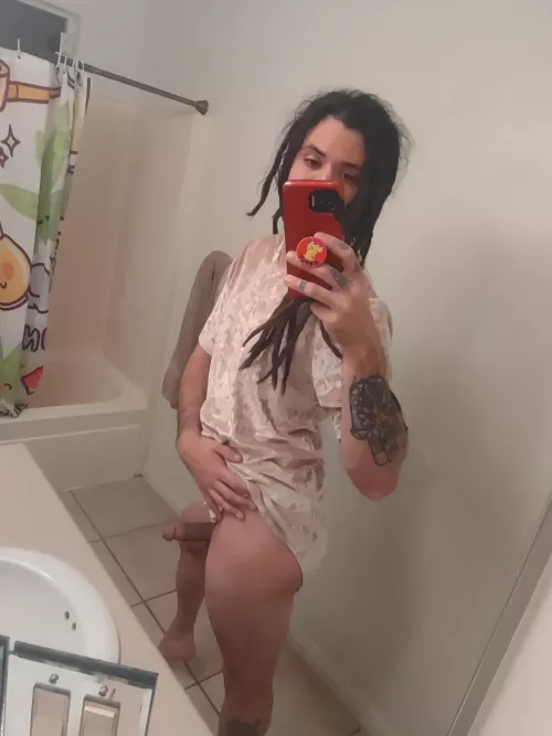 Come get on your knees for me😈😘 by zenkittygirl