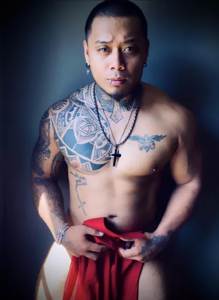 Come grab my shirt by BenMatias