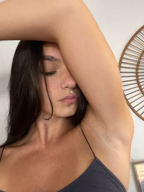 Come have a sniff ;) by modelxmeg