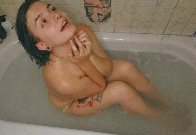 Come in the water is hot 😏 by Klutzkitten