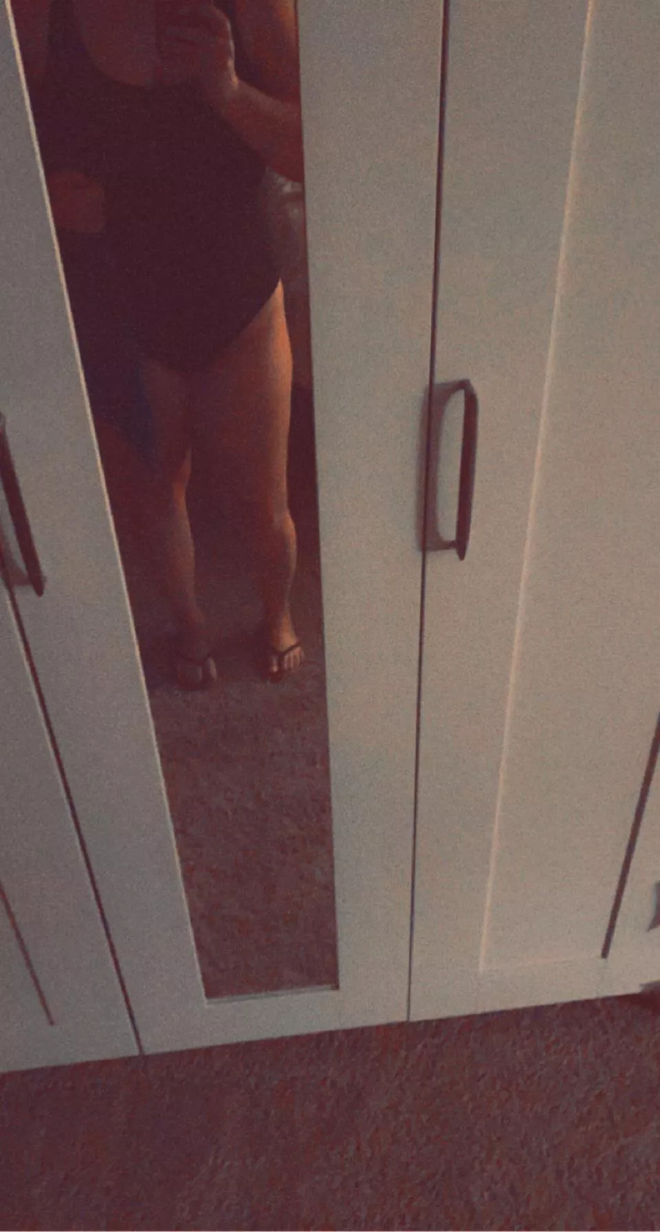 Come join me in the hot tub! (F27) (OC)💕💕💕😈😈 posted by caressiblecierra