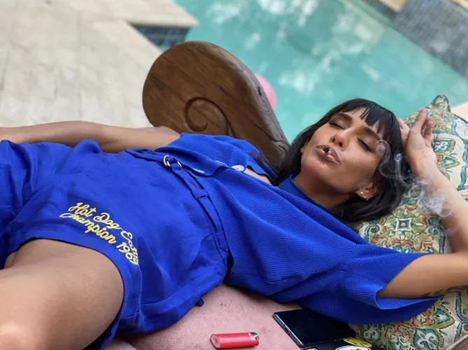 🥺 come join onlyjanice.com by simpmachine