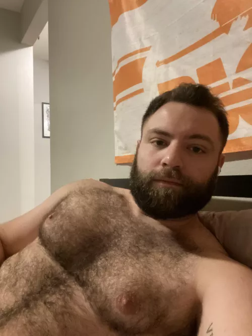 come lay down on my chest by go_pauls_deep