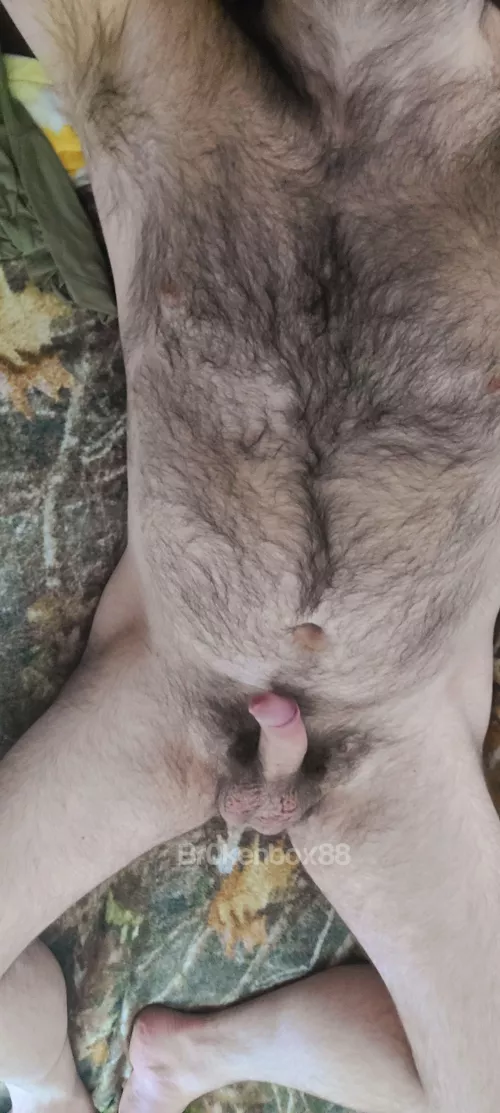 Come lay on top and smell my musky pits by Br0kenbox88