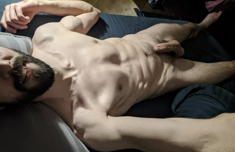 Come lie down for a moment by lessthanthirteen