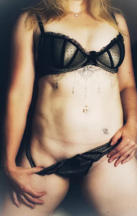 Come on baby [F] by Flightsandfancy