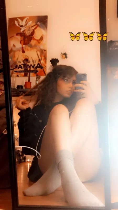 Come over 2nite💜💦 by _Peachie_Tea