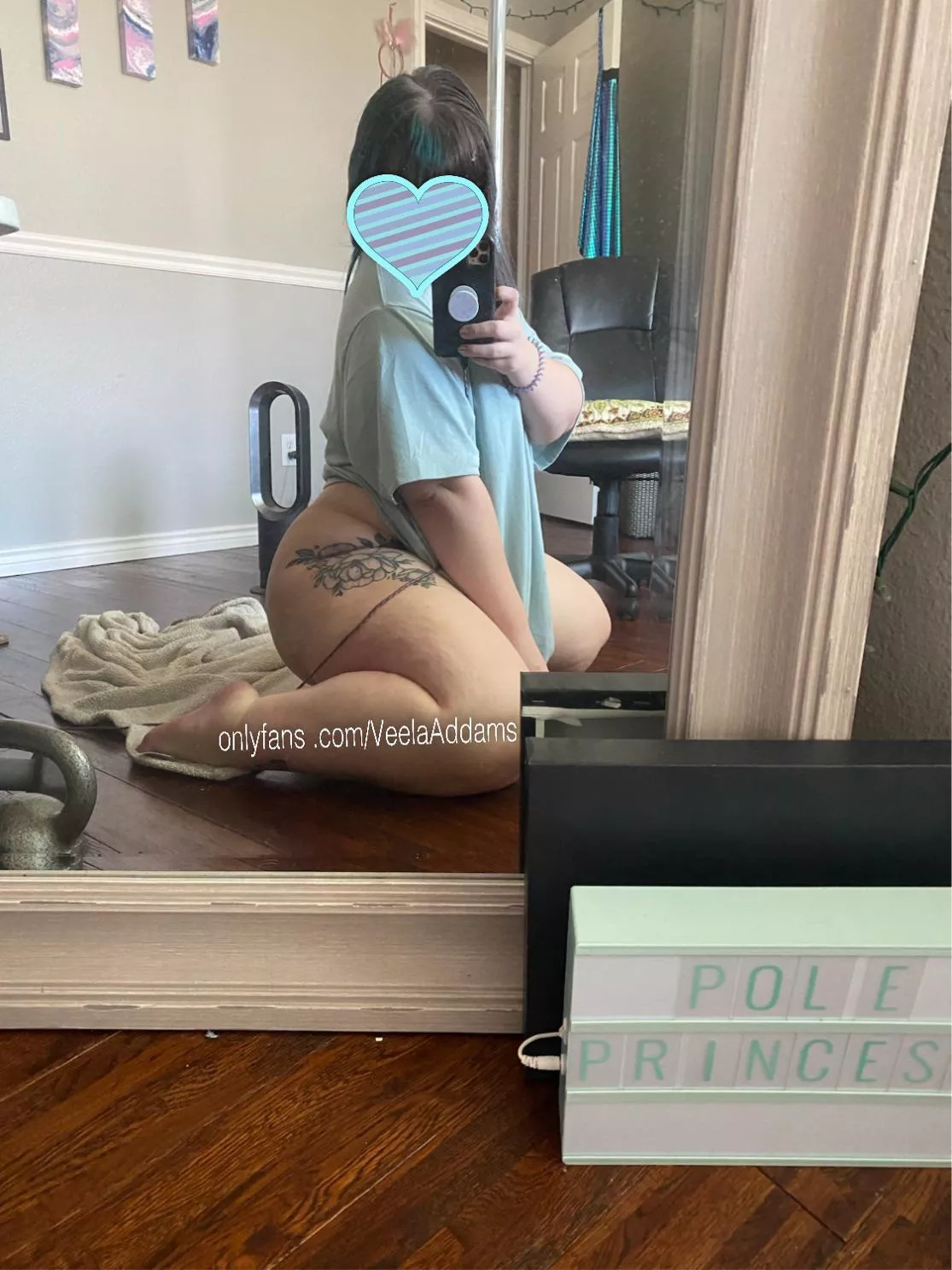 come over, I’m bored 🥺 posted by veelatequila