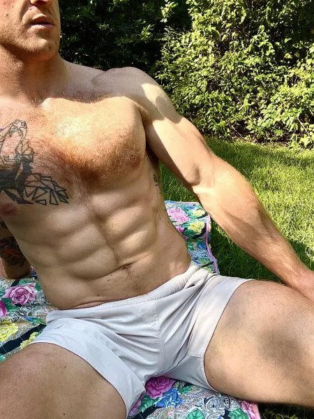 Come picnic with me? I’ll bring you whatever you like by LevLieben