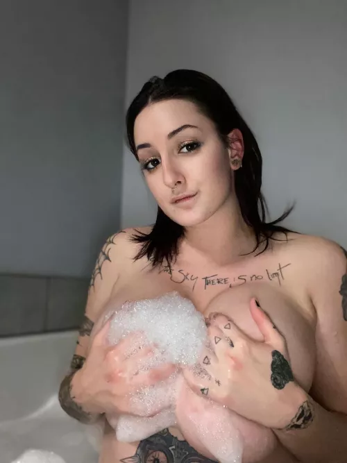 come play 🥺 by DevilKitten_