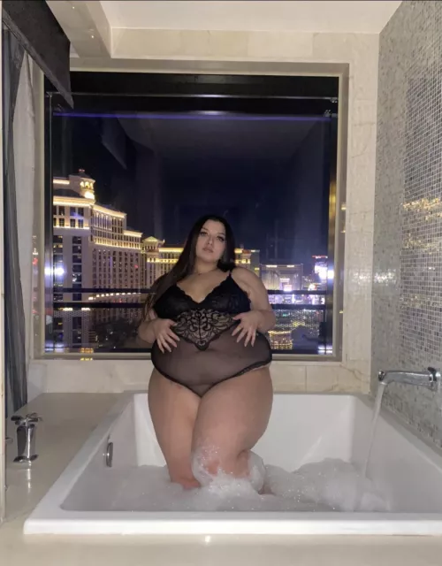 come play with me 💦💗 by jasminexo2000