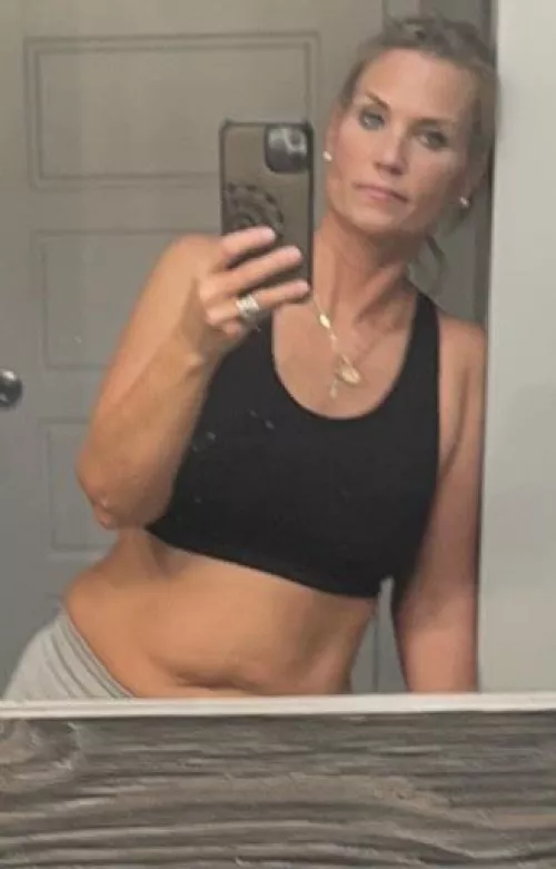 Come please me. 44 (f) by klrider77